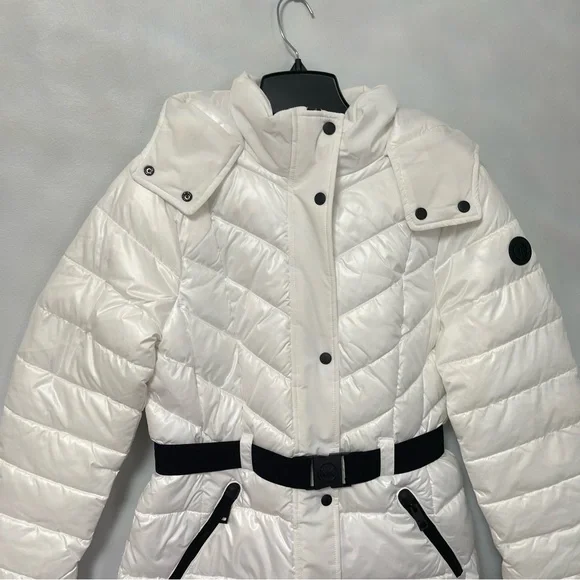 Michael Kors Hooded Puffer Jacket In White W/ Black Details New - Duplicate
